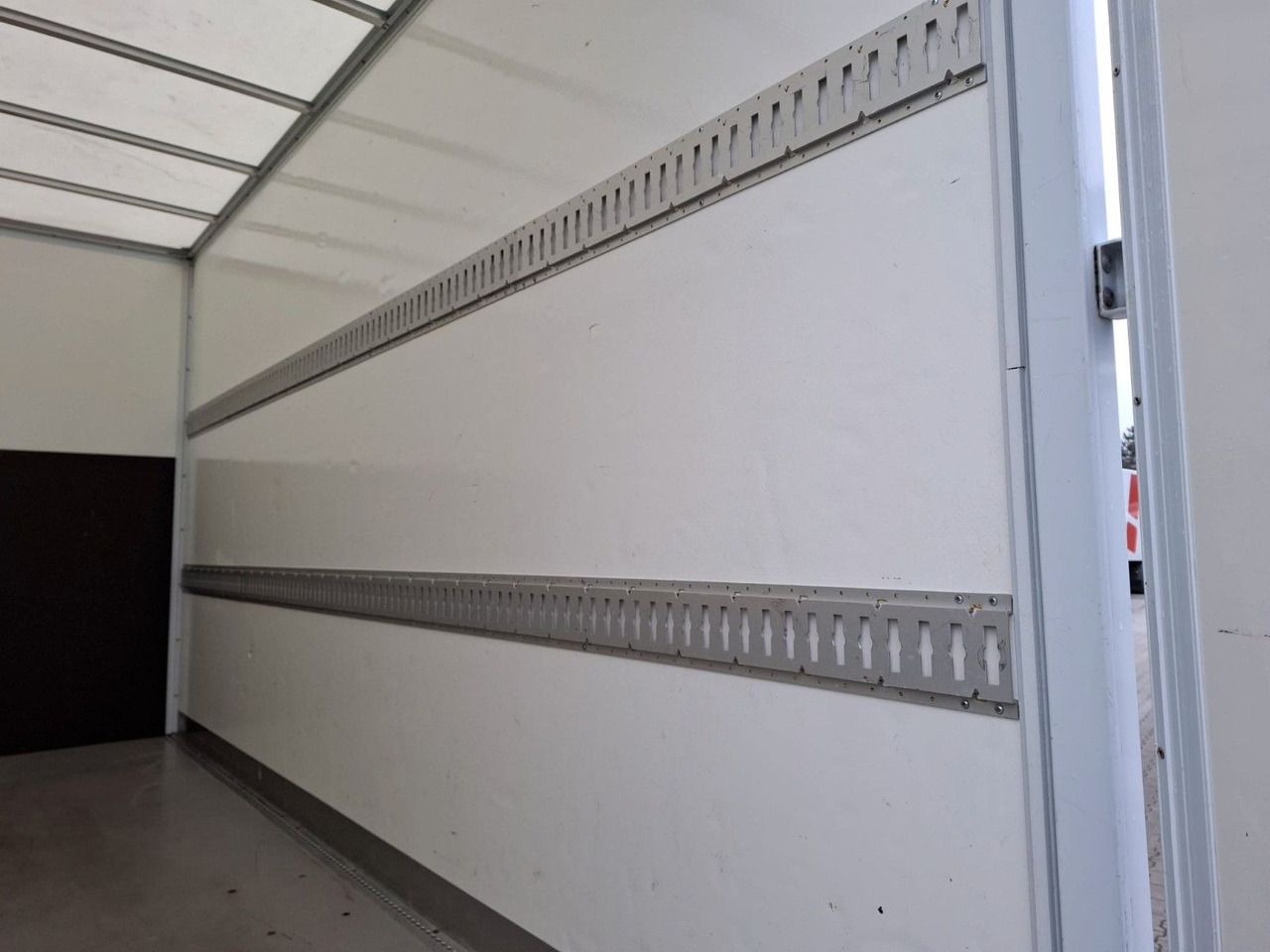 Iveco 35-160P/A8, Klima, HiMatik, LED, Luft, - כלי רכב מסחרי עם תיבה: תמונה 5 Iveco 35-160P/A8, Klima, HiMatik, LED, Luft, - כלי רכב מסחרי עם תיבה: תמונה 5