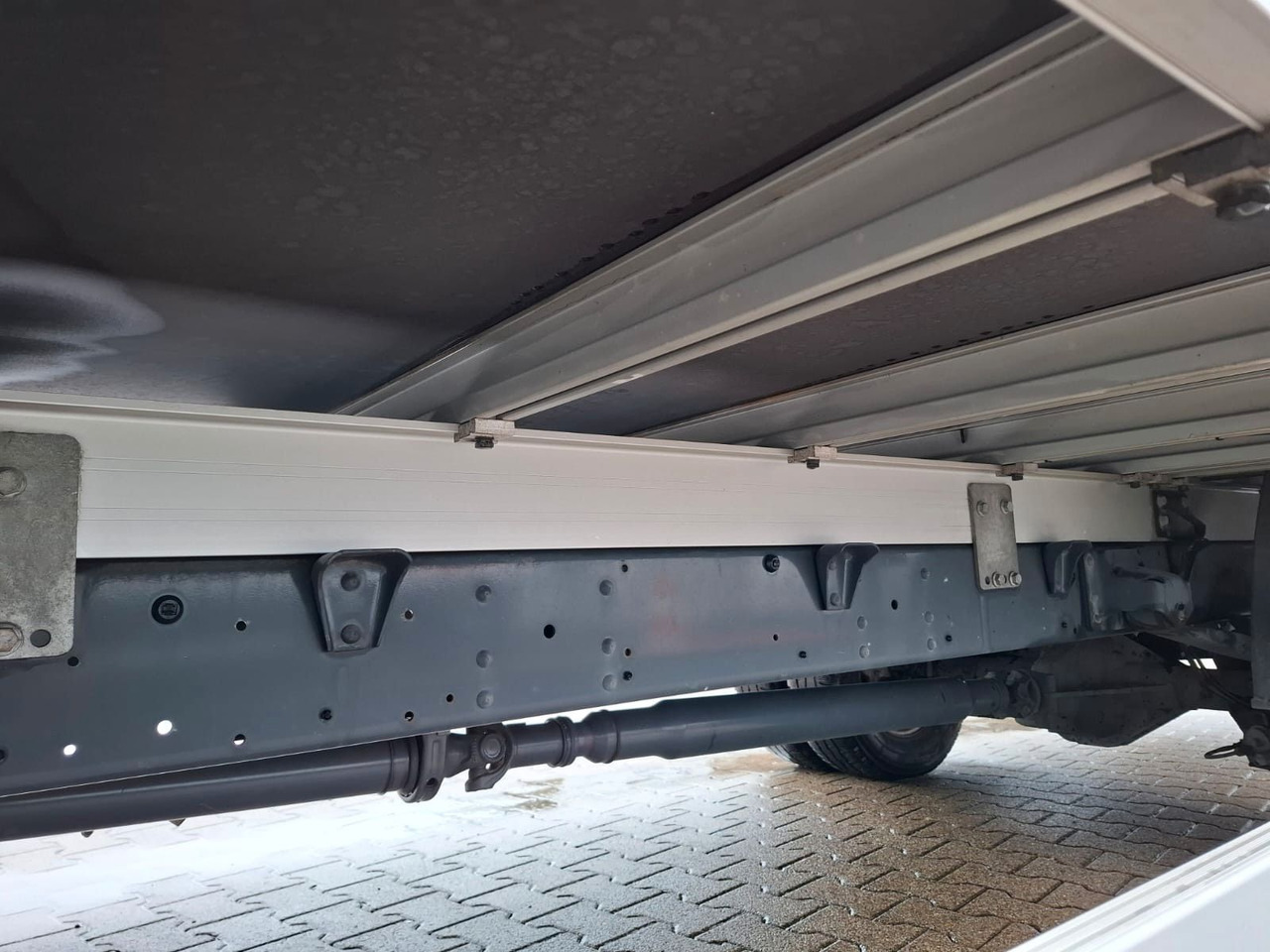 Iveco 72-210A8/P, Klima, Luft, HiMatik, LBW, RFK, - כלי רכב מסחרי עם וילונות צד: תמונה 5 Iveco 72-210A8/P, Klima, Luft, HiMatik, LBW, RFK, - כלי רכב מסחרי עם וילונות צד: תמונה 5