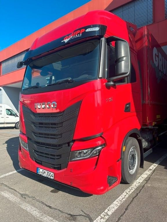 Iveco AS 260SY/FS CM - מוביל מכולות/ משאית החלפת גוף: תמונה 5 Iveco AS 260SY/FS CM - מוביל מכולות/ משאית החלפת גוף: תמונה 5
