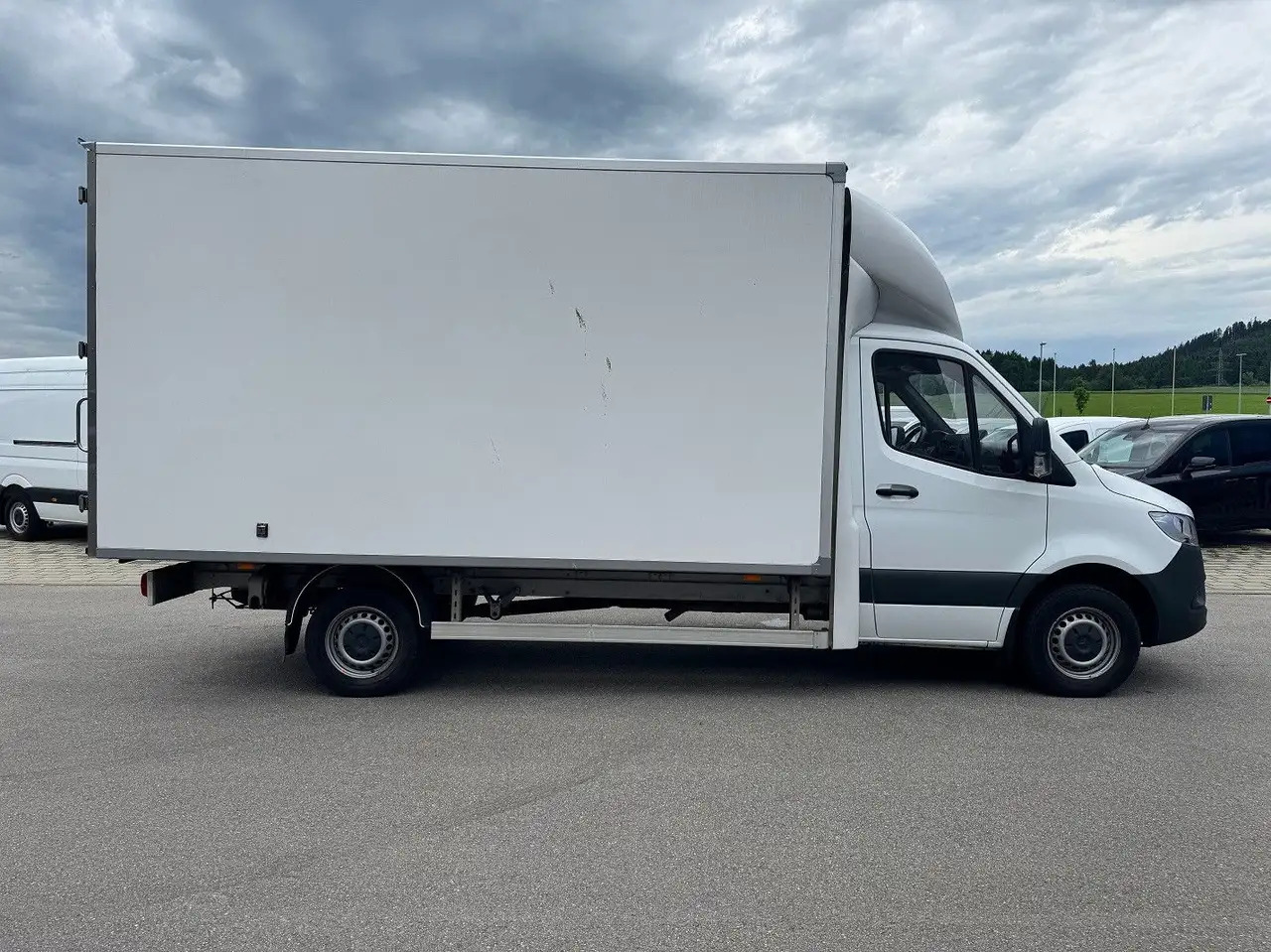Mercedes-Benz Sprinter 315 CDI Maxi Lang Koffer Klima - כלי רכב מסחרי עם תיבה: תמונה 4 Mercedes-Benz Sprinter 315 CDI Maxi Lang Koffer Klima - כלי רכב מסחרי עם תיבה: תמונה 4
