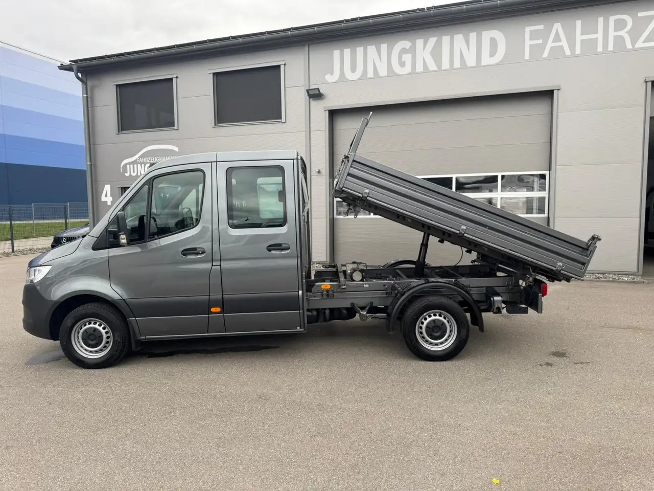Mercedes-Benz Sprinter 316 CDI DoKa Kipper Lang Dreiseitenkipp - כלי רכב מסחרי מזהיר, כלי רכב מסחרי קומבי: תמונה 2 Mercedes-Benz Sprinter 316 CDI DoKa Kipper Lang Dreiseitenkipp - כלי רכב מסחרי מזהיר, כלי רכב מסחרי קומבי: תמונה 2