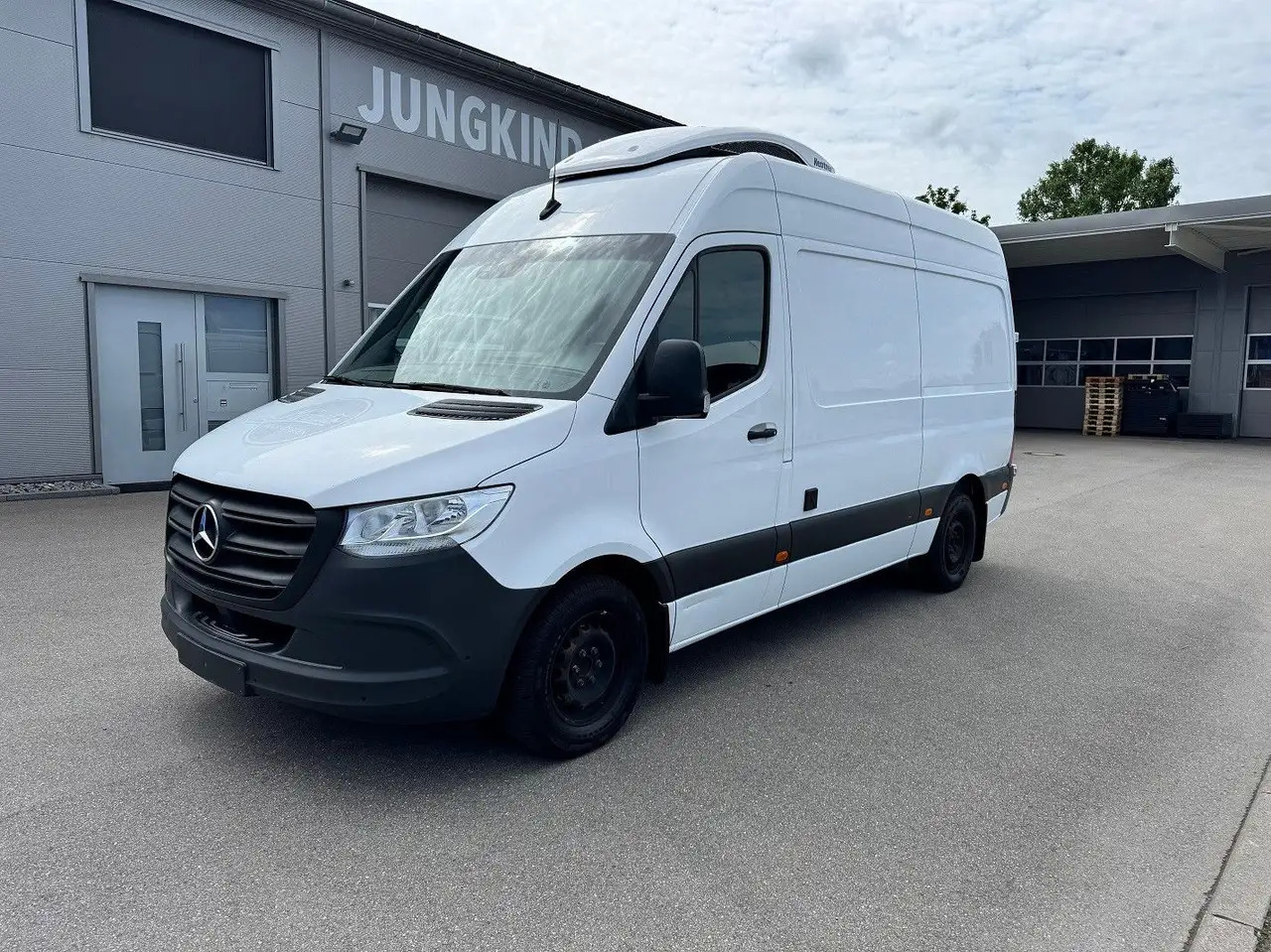 Mercedes-Benz Sprinter 316 CDI Lang Hoch Frischdienst Kerstner - כלי רכב מסחרי לקירור: תמונה 1 Mercedes-Benz Sprinter 316 CDI Lang Hoch Frischdienst Kerstner - כלי רכב מסחרי לקירור: תמונה 1