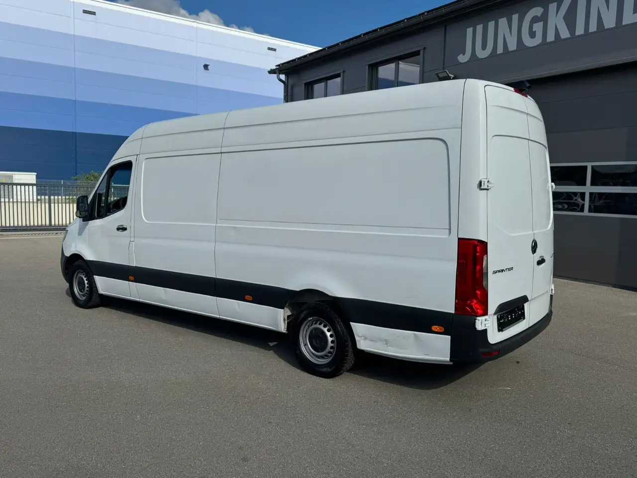 Mercedes-Benz Sprinter 316 CDI Maxi Lang Klima MBUX - כלי רכב מסחרי עם לוח: תמונה 4 Mercedes-Benz Sprinter 316 CDI Maxi Lang Klima MBUX - כלי רכב מסחרי עם לוח: תמונה 4
