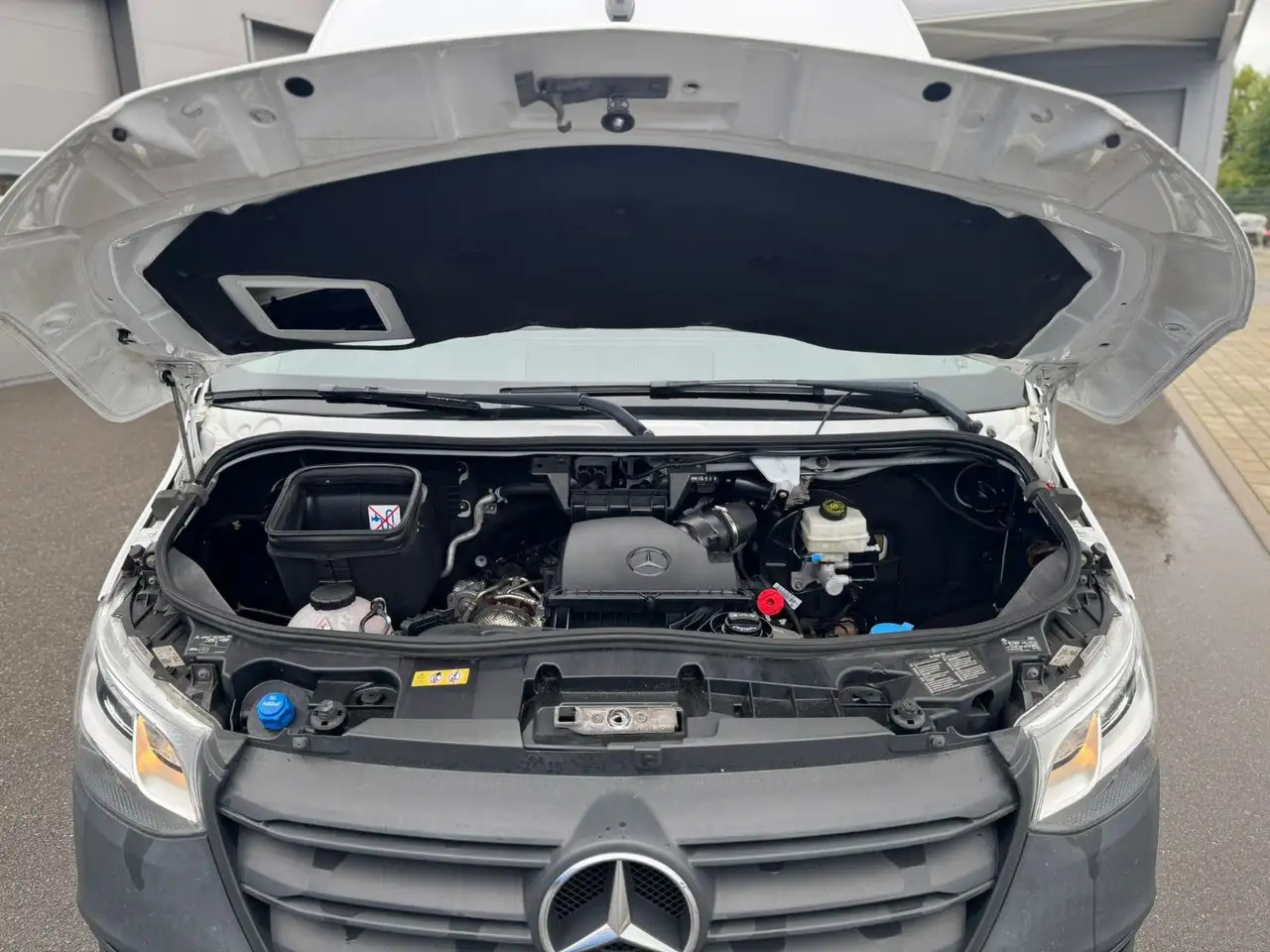 Mercedes-Benz Sprinter 317 CDI Lang Hoch Klima MBUX AHK 2,8t - כלי רכב מסחרי עם לוח: תמונה 4 Mercedes-Benz Sprinter 317 CDI Lang Hoch Klima MBUX AHK 2,8t - כלי רכב מסחרי עם לוח: תמונה 4