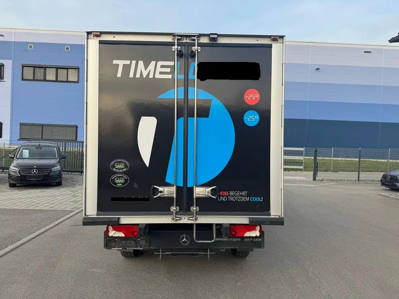 Mercedes-Benz Sprinter 317 CDI Lang Tiefkühlkoffer Carrier - כלי רכב מסחרי לקירור: תמונה 4 Mercedes-Benz Sprinter 317 CDI Lang Tiefkühlkoffer Carrier - כלי רכב מסחרי לקירור: תמונה 4