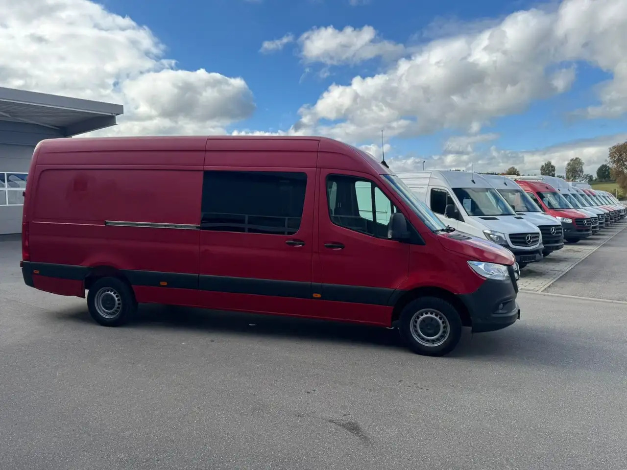 Mercedes-Benz Sprinter 317 CDI Maxi Lang Mixto AHK 3,5t MBUX - כלי רכב מסחרי עם לוח, כלי רכב מסחרי קומבי: תמונה 3 Mercedes-Benz Sprinter 317 CDI Maxi Lang Mixto AHK 3,5t MBUX - כלי רכב מסחרי עם לוח, כלי רכב מסחרי קומבי: תמונה 3