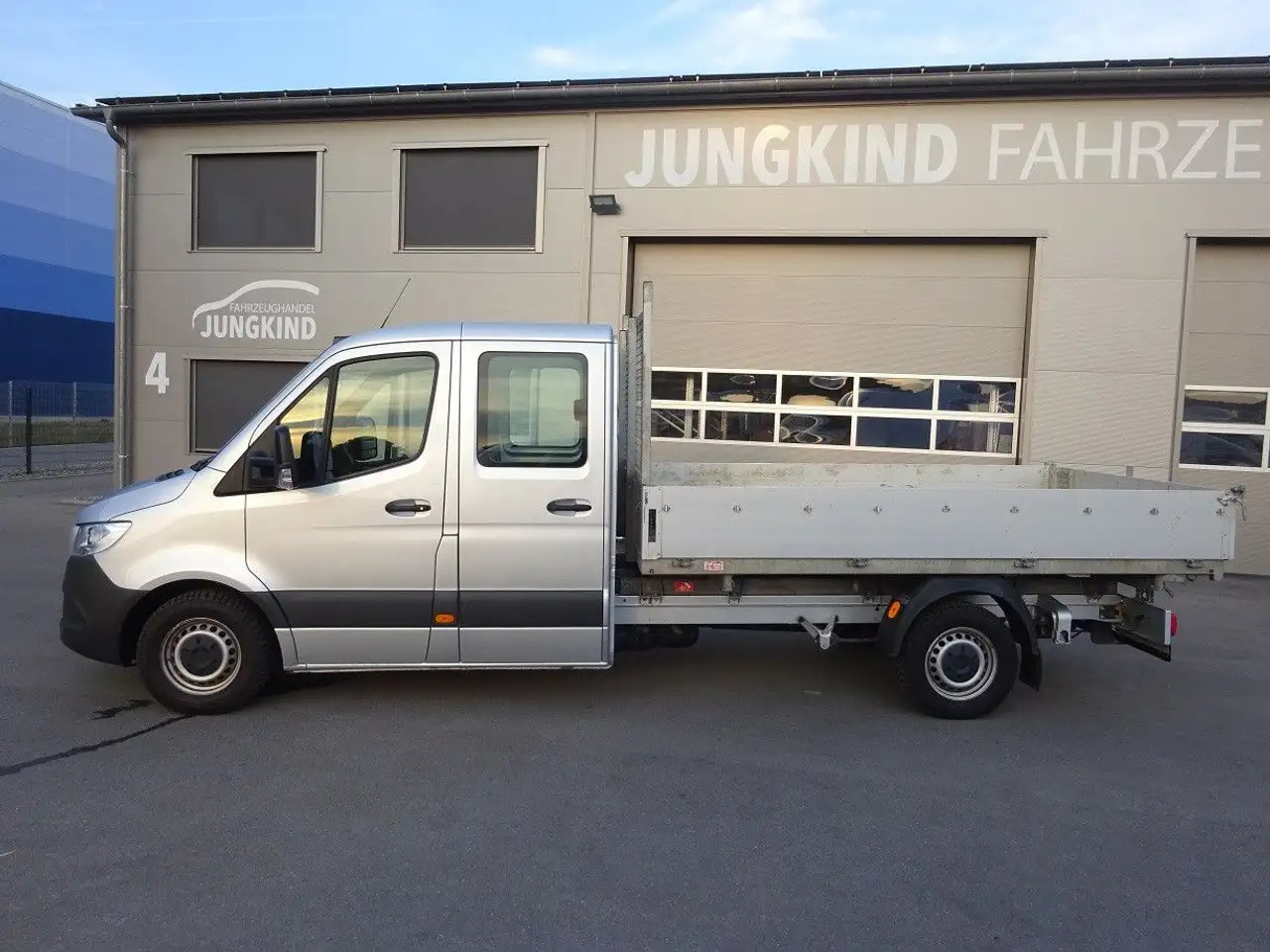 Mercedes-Benz Sprinter 319 CDI DoKa Maxi Kipper AHK 2,8t - כלי רכב מסחרי במיטה שטוחה, כלי רכב מסחרי קומבי: תמונה 1 Mercedes-Benz Sprinter 319 CDI DoKa Maxi Kipper AHK 2,8t - כלי רכב מסחרי במיטה שטוחה, כלי רכב מסחרי קומבי: תמונה 1