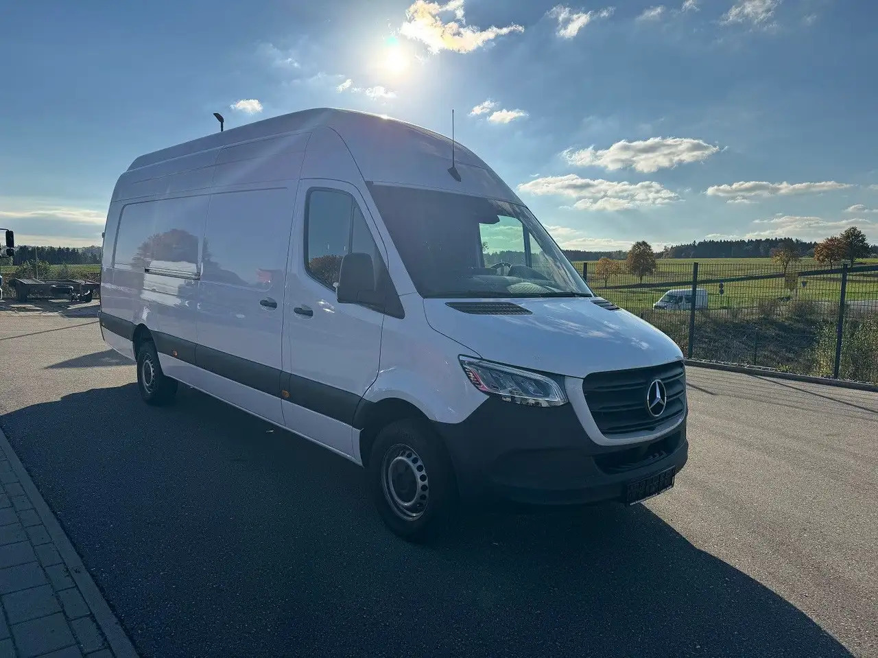 Mercedes-Benz Sprinter 319 CDI Maxi Lang Extralang XXL LED - כלי רכב מסחרי עם לוח: תמונה 2 Mercedes-Benz Sprinter 319 CDI Maxi Lang Extralang XXL LED - כלי רכב מסחרי עם לוח: תמונה 2