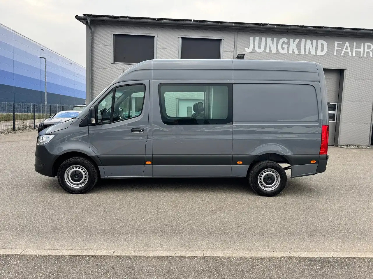 Mercedes-Benz Sprinter 319 CDI Mixto Lang Hoch Klima AHK - כלי רכב מסחרי עם לוח, כלי רכב מסחרי קומבי: תמונה 3 Mercedes-Benz Sprinter 319 CDI Mixto Lang Hoch Klima AHK - כלי רכב מסחרי עם לוח, כלי רכב מסחרי קומבי: תמונה 3