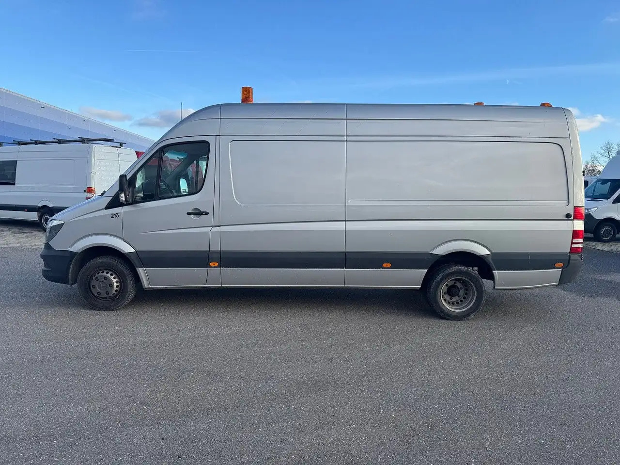 Mercedes-Benz Sprinter 516 CDI Maxi Lang Hoch AHK - כלי רכב מסחרי עם לוח: תמונה 3 Mercedes-Benz Sprinter 516 CDI Maxi Lang Hoch AHK - כלי רכב מסחרי עם לוח: תמונה 3