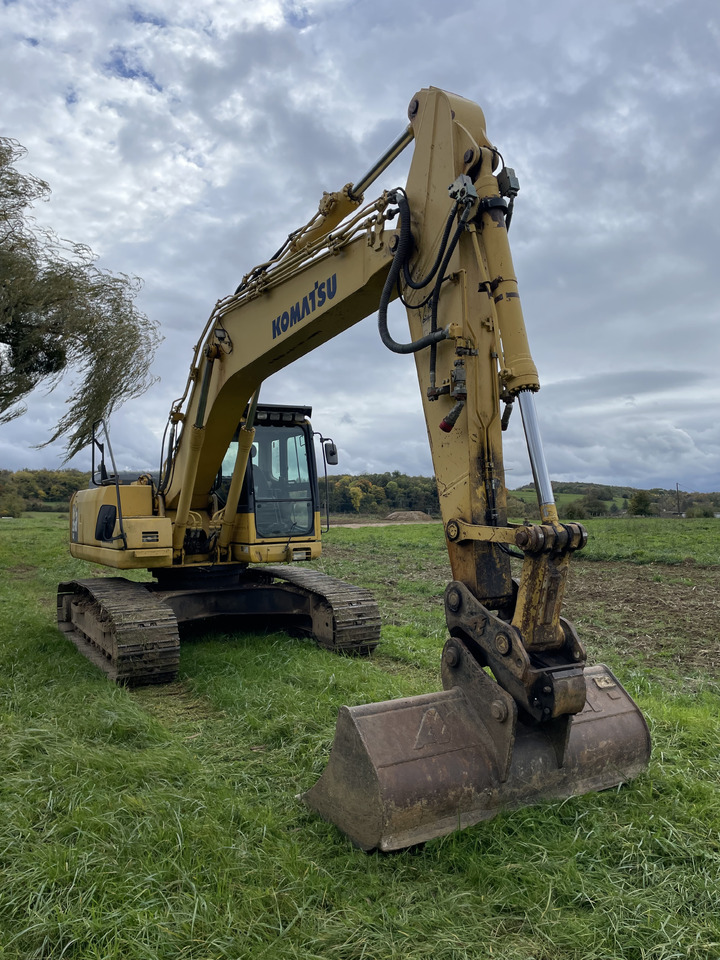 Komatsu PC210LC-8 - מחפר סורק: תמונה 3 Komatsu PC210LC-8 - מחפר סורק: תמונה 3