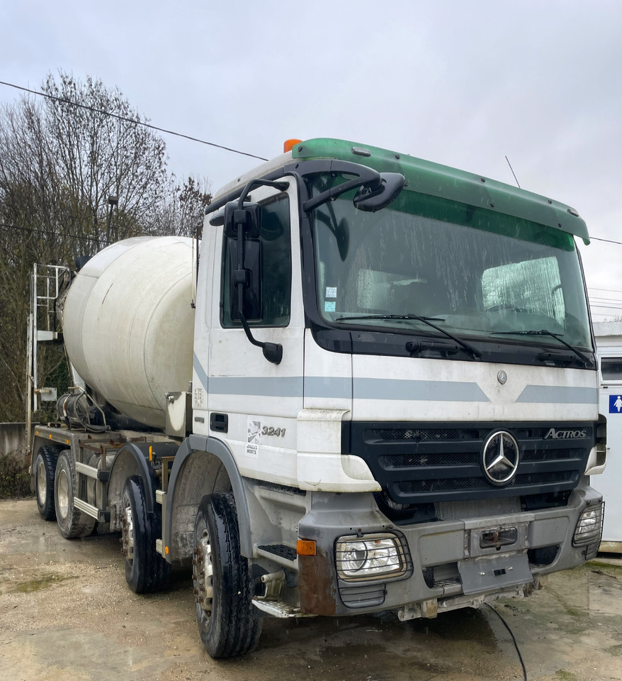 Mercedes Actros 3241 - משאית מערבלת בטון: תמונה 1 Mercedes Actros 3241 - משאית מערבלת בטון: תמונה 1