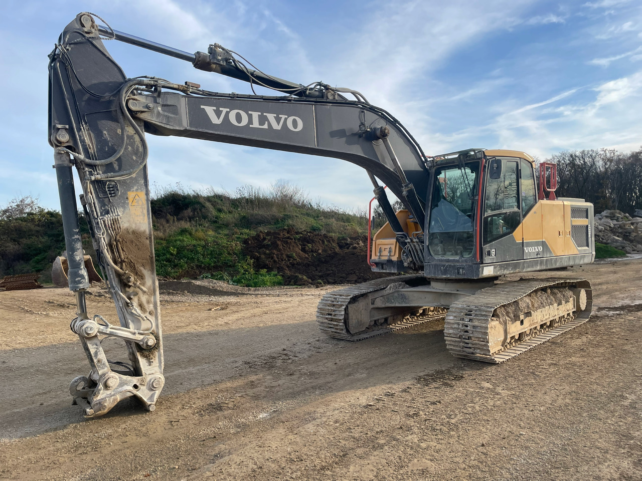 Volvo EC220EL - מחפר סורק: תמונה 2 Volvo EC220EL - מחפר סורק: תמונה 2
