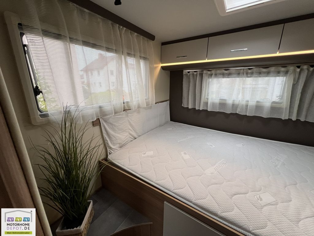 Ahorn Alaska TD Plus Aufl. 4to & Luftfed. & Hubbett - רכב ממונע חצי-משולב: תמונה 5 Ahorn Alaska TD Plus Aufl. 4to & Luftfed. & Hubbett - רכב ממונע חצי-משולב: תמונה 5