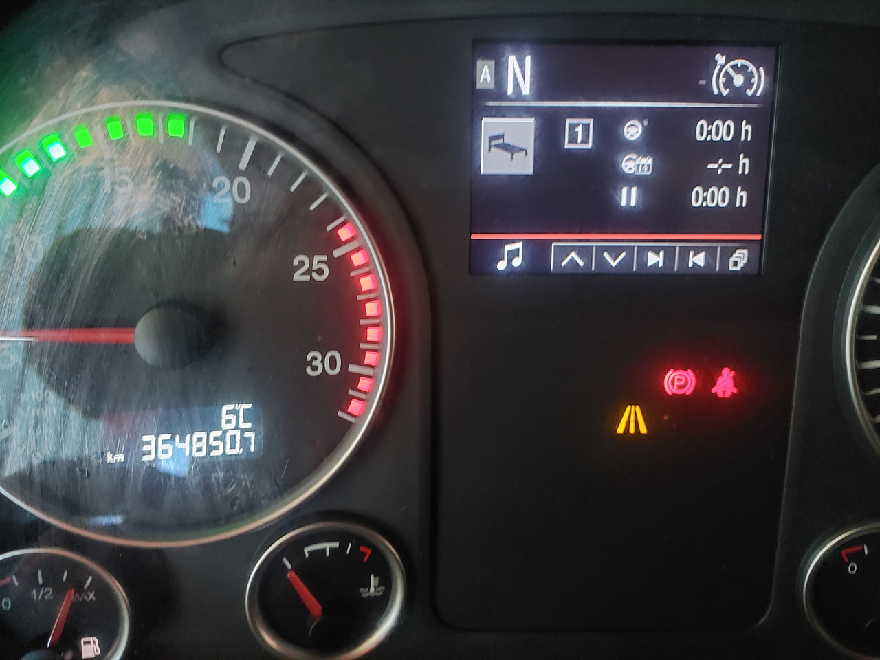 MAN TGX 18.500 - יחידת טרקטור: תמונה 4 MAN TGX 18.500 - יחידת טרקטור: תמונה 4