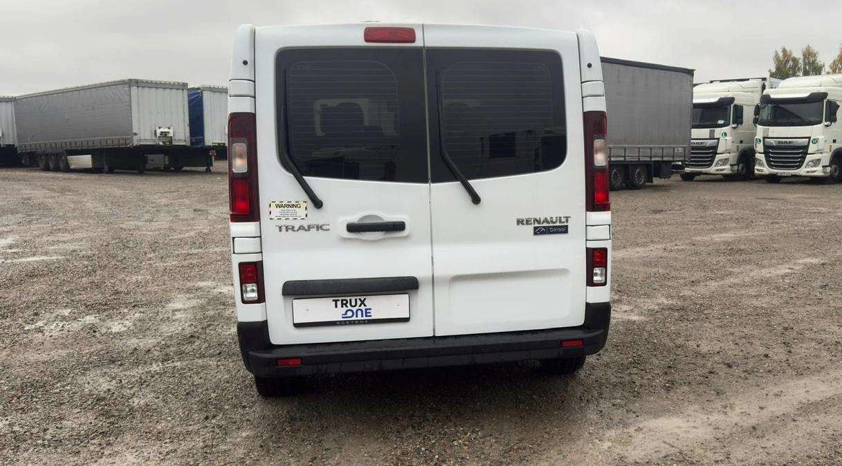 Renault Trafic - מיניבוס, כלי רכב מסחרי לנוסעים: תמונה 5 Renault Trafic - מיניבוס, כלי רכב מסחרי לנוסעים: תמונה 5