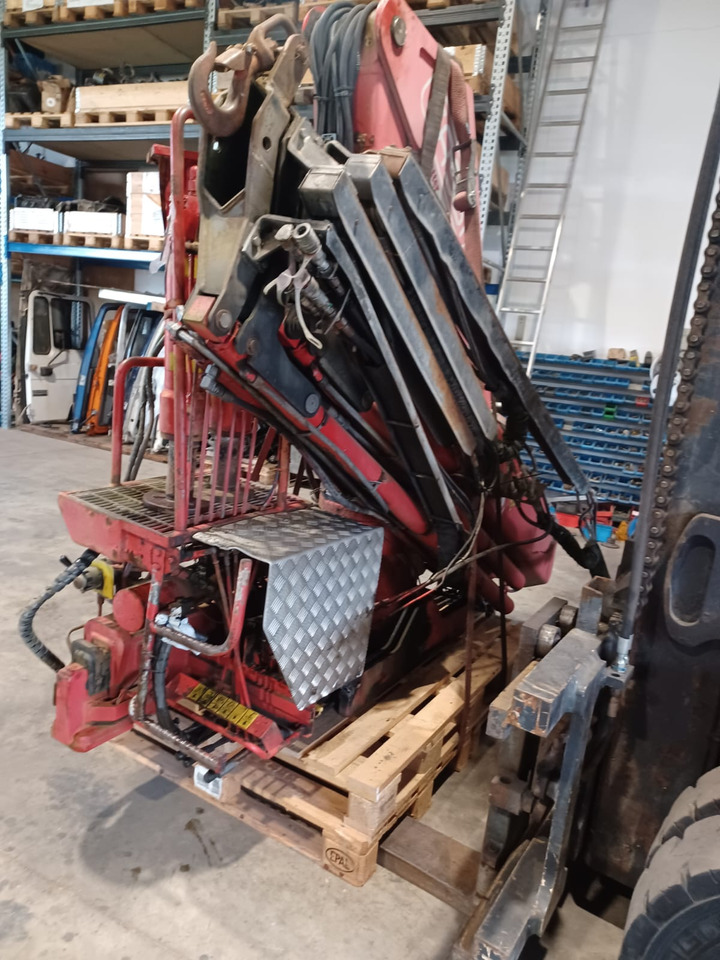 FASSI Ladekran F 190.24 von LKW MAN 26.35 - עגורן מעמיס: תמונה 3 FASSI Ladekran F 190.24 von LKW MAN 26.35 - עגורן מעמיס: תמונה 3