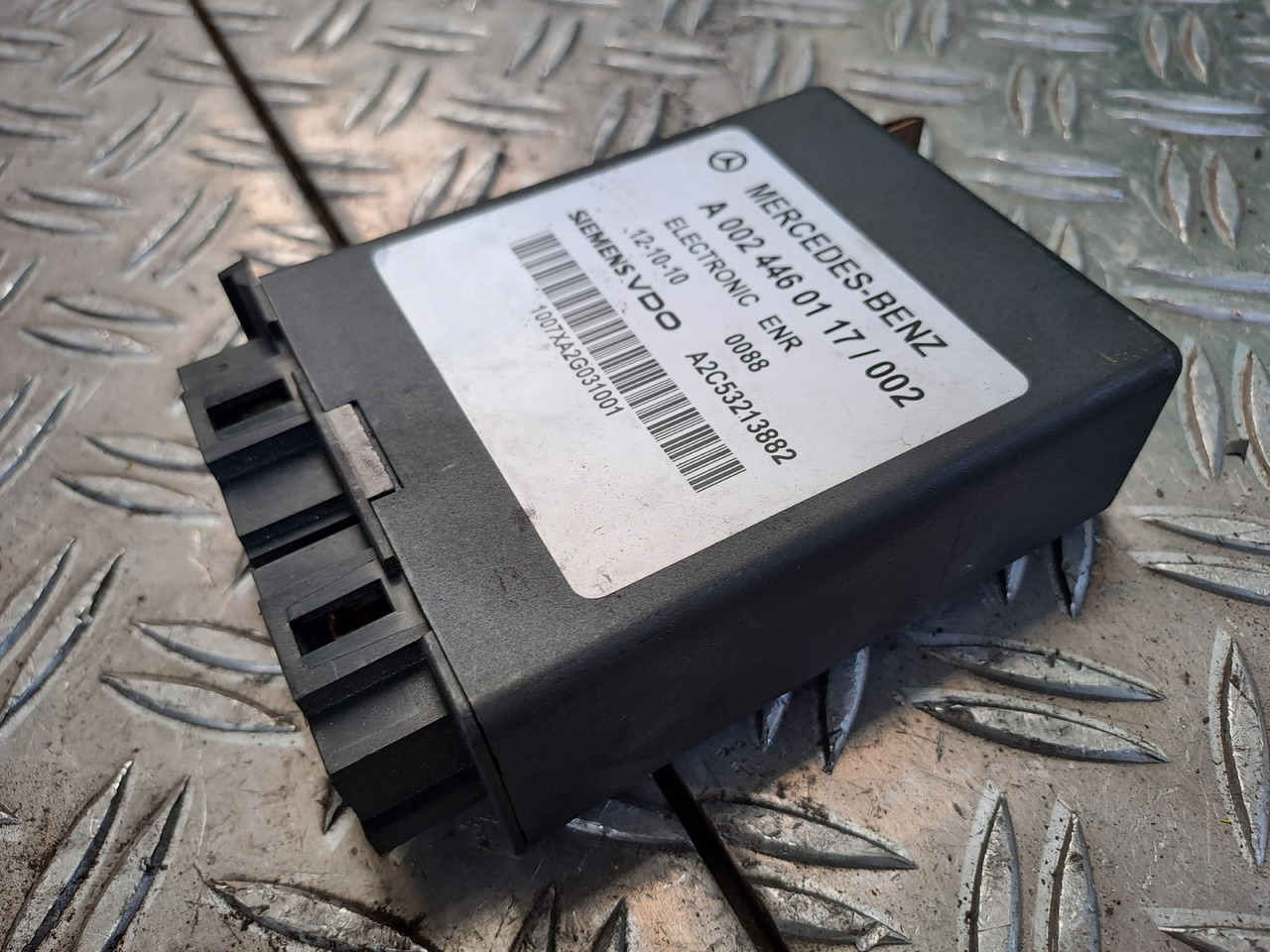 Gebrauchtes MB Atego 18.24 , Elektronik ENR Steuergerät, Artikel - Nr.: A 002 446 01 17 - ECU עבור משאית: תמונה 4 Gebrauchtes MB Atego 18.24 , Elektronik ENR Steuergerät, Artikel - Nr.: A 002 446 01 17 - ECU עבור משאית: תמונה 4