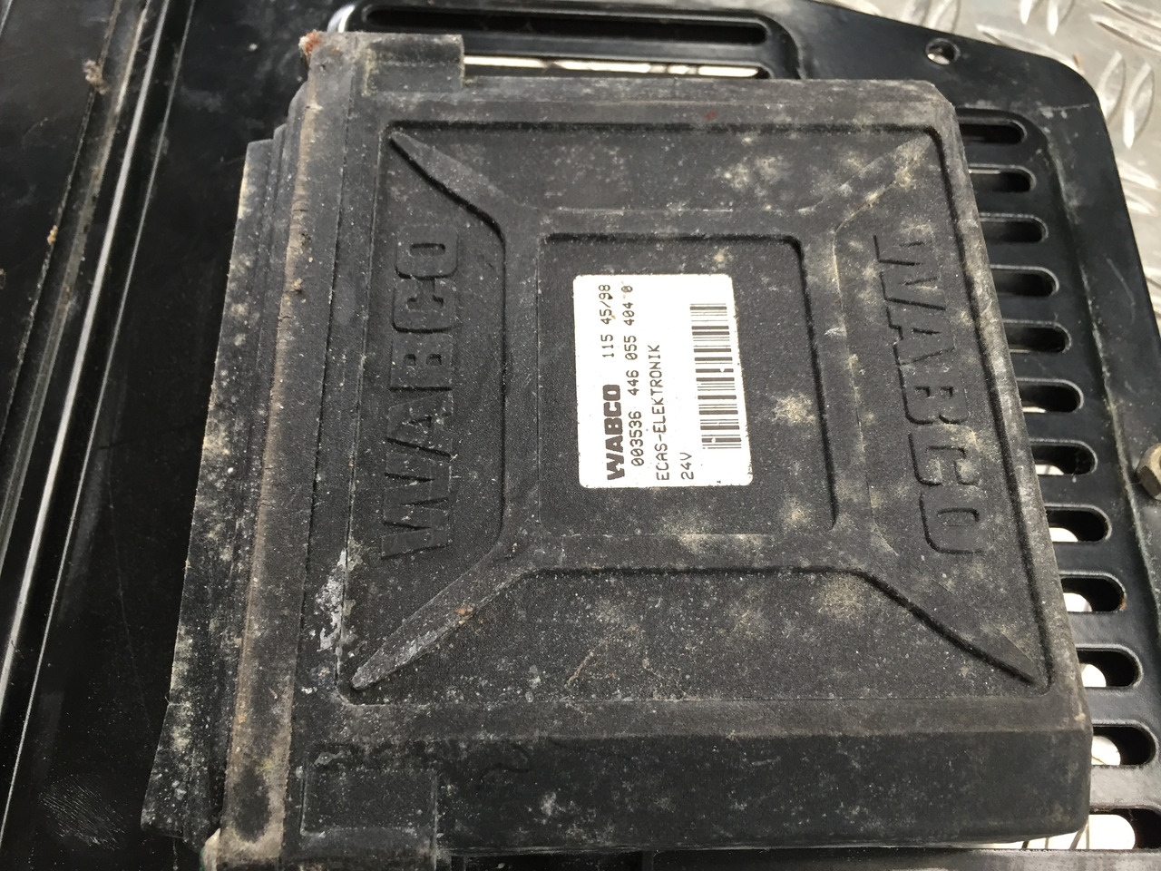 Gebrauchtes Steuergerät WABCO ECAS - Elektronik, 24 V, Artikel - Nr. : 115 45 / 98 - ECU עבור משאית: תמונה 1 Gebrauchtes Steuergerät WABCO ECAS - Elektronik, 24 V, Artikel - Nr. : 115 45 / 98 - ECU עבור משאית: תמונה 1