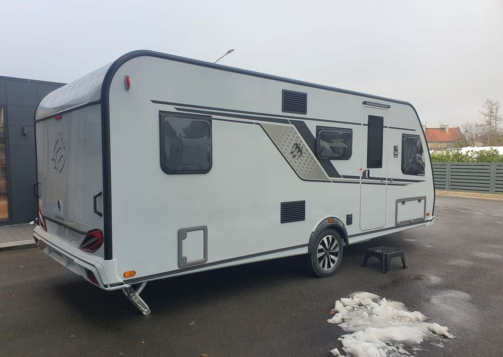 KNAUS SUDWIND 580 QS BLACK SELECTION 2026 / ALDE - קרוואן נגרר: תמונה 3 KNAUS SUDWIND 580 QS BLACK SELECTION 2026 / ALDE - קרוואן נגרר: תמונה 3