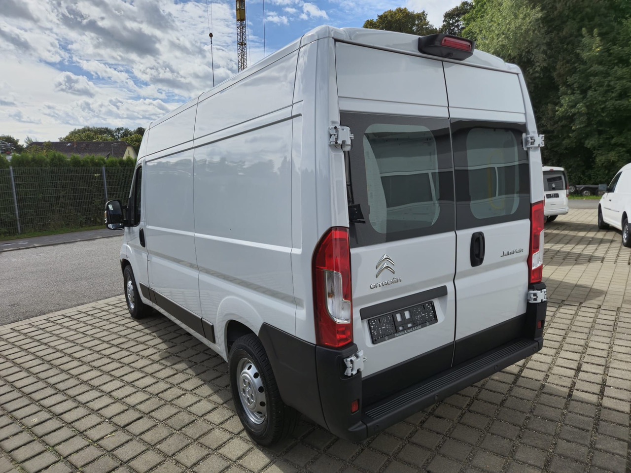 Citroën Jumper 35 L2H2 AppleCarplay/Klima/Kamera/uvm. - כלי רכב מסחרי עם לוח: תמונה 5 Citroën Jumper 35 L2H2 AppleCarplay/Klima/Kamera/uvm. - כלי רכב מסחרי עם לוח: תמונה 5