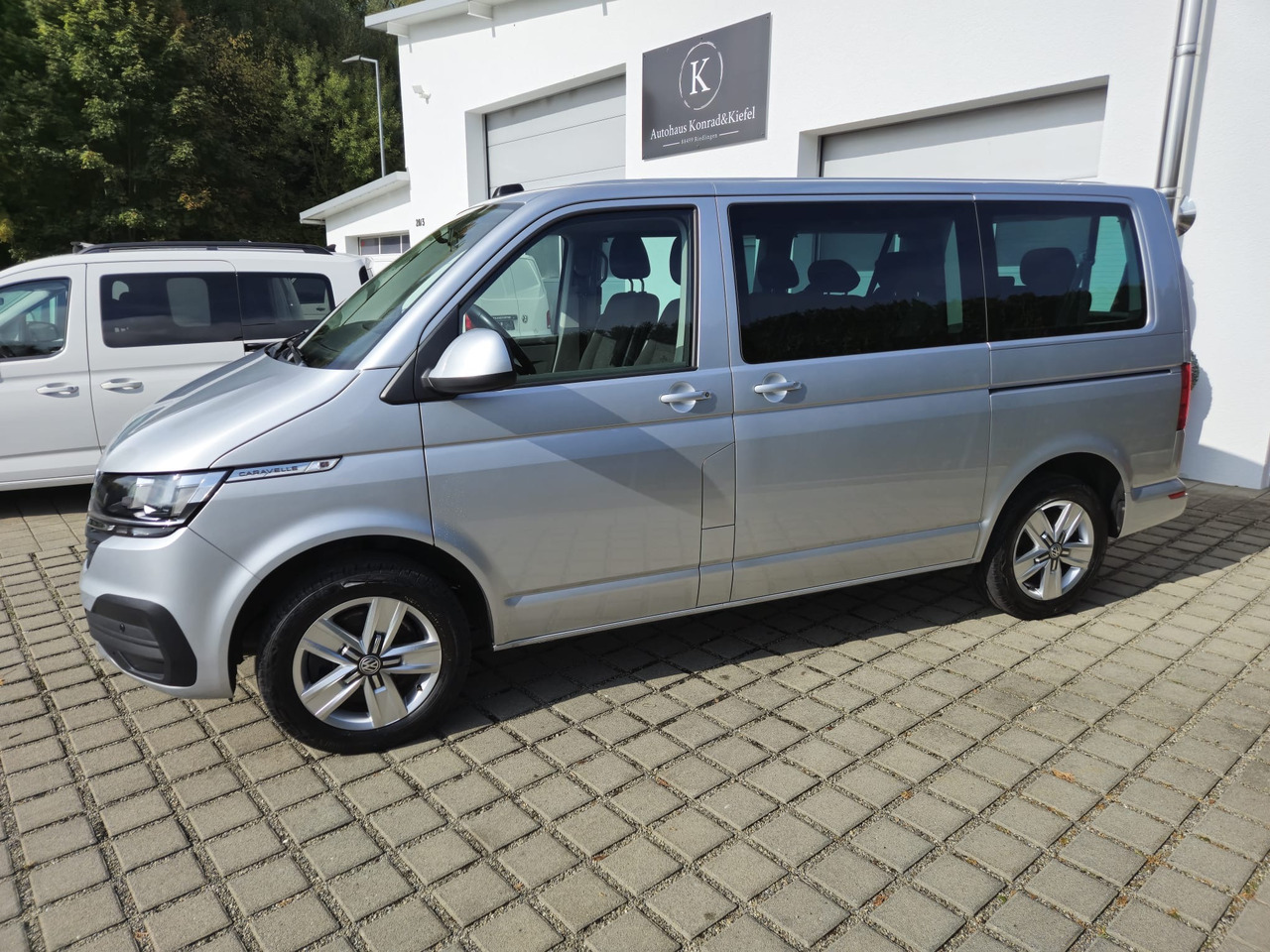 VOLKSWAGEN T6.1 Caravelle 4Motion/Automatik/Kamera/App-Con. - כלי רכב מסחרי לנוסעים: תמונה 3 VOLKSWAGEN T6.1 Caravelle 4Motion/Automatik/Kamera/App-Con. - כלי רכב מסחרי לנוסעים: תמונה 3
