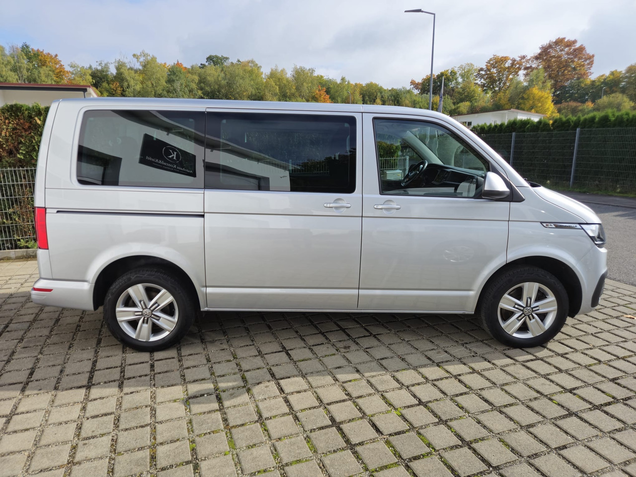 VOLKSWAGEN T6.1 Caravelle 4Motion/Automatik/Kamera/App-Con. - כלי רכב מסחרי לנוסעים: תמונה 4 VOLKSWAGEN T6.1 Caravelle 4Motion/Automatik/Kamera/App-Con. - כלי רכב מסחרי לנוסעים: תמונה 4