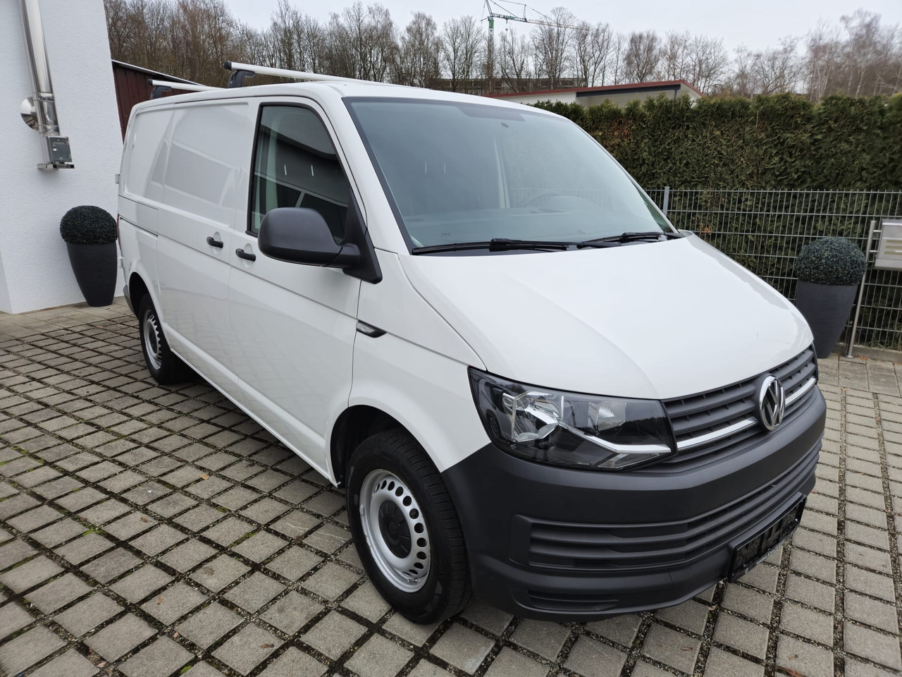 VOLKSWAGEN T6 Transporter Kasten-Kombi Standheizung - כלי רכב מסחרי עם לוח: תמונה 2 VOLKSWAGEN T6 Transporter Kasten-Kombi Standheizung - כלי רכב מסחרי עם לוח: תמונה 2