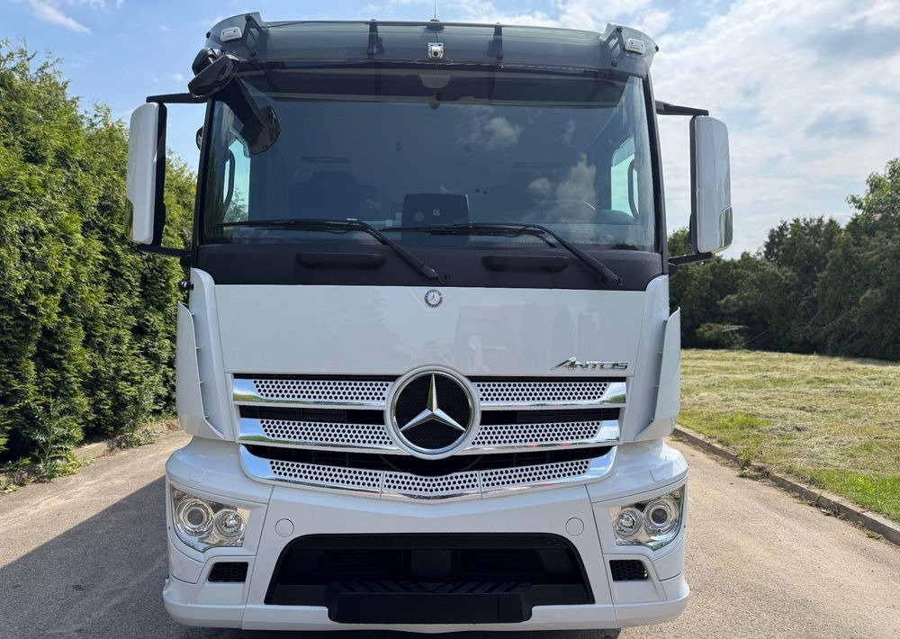 Mercedes-Benz ANTOS /1830/E 6/Chłodnia +Winda /18 Palet / Niski Przebieg122 Tys Km! - משאית קירור: תמונה 1 Mercedes-Benz ANTOS /1830/E 6/Chłodnia +Winda /18 Palet / Niski Przebieg122 Tys Km! - משאית קירור: תמונה 1