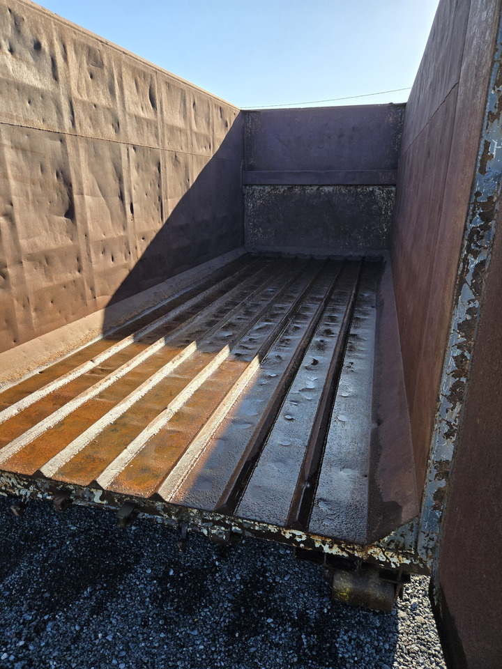 מכולת גלגול ANG 30M3: תמונה 7 מכולת גלגול ANG 30M3: תמונה 7