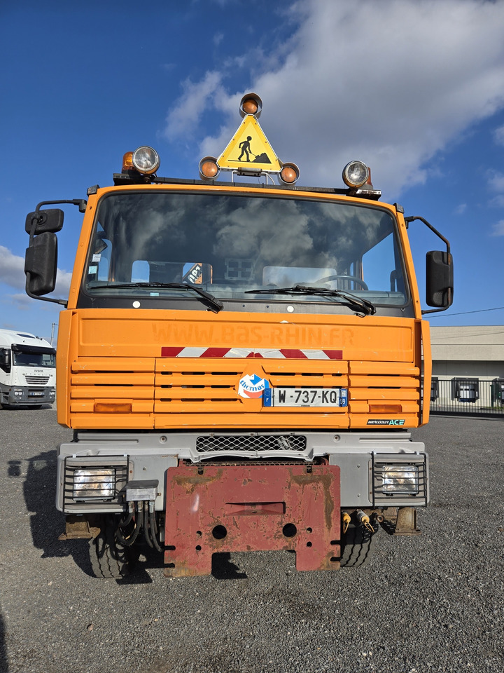 Renault G250 4x4 - מזהיר, משאית מנוף: תמונה 3 Renault G250 4x4 - מזהיר, משאית מנוף: תמונה 3