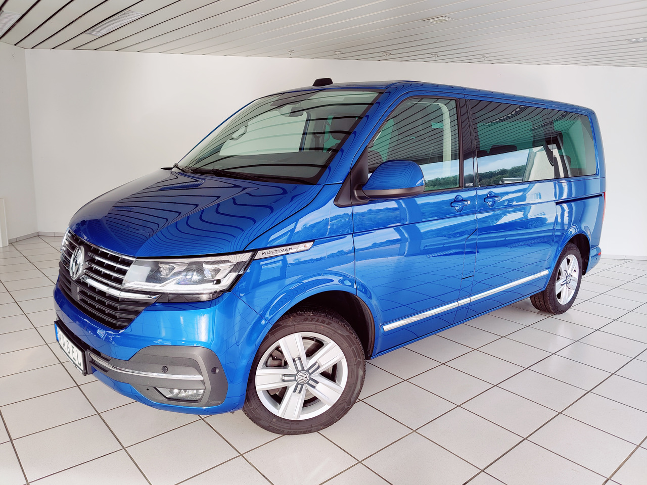 Volkswagen T6.1 Multivan Cruise*DAB+*Rükam*Standheizung*AHK Cruise FWD - מיניבוס, כלי רכב מסחרי לנוסעים: תמונה 1 Volkswagen T6.1 Multivan Cruise*DAB+*Rükam*Standheizung*AHK Cruise FWD - מיניבוס, כלי רכב מסחרי לנוסעים: תמונה 1