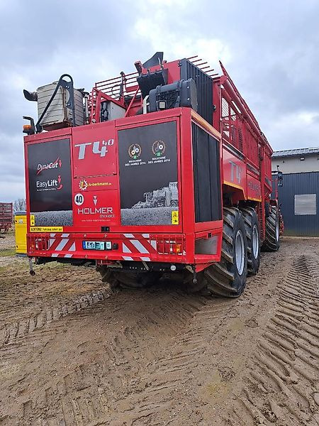 Holmer T4-40 - מקצרת סלק: תמונה 2 Holmer T4-40 - מקצרת סלק: תמונה 2