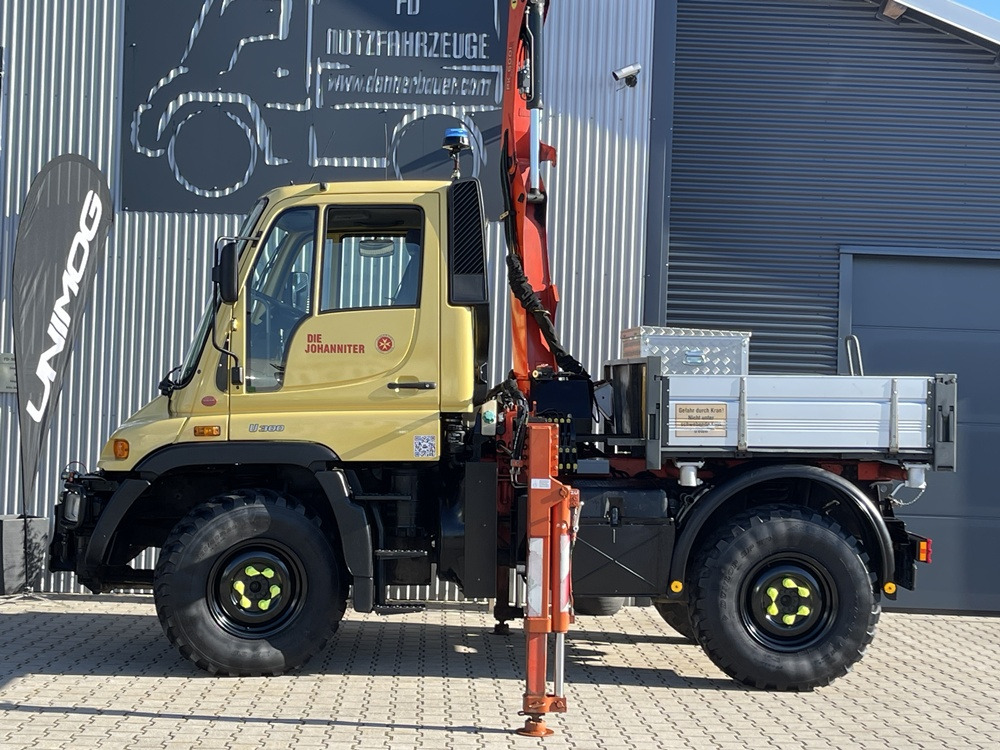 Unimog Unimog U300 mit Mega Kran , erst 28 Tkm - משאית מנוף: תמונה 4 Unimog Unimog U300 mit Mega Kran , erst 28 Tkm - משאית מנוף: תמונה 4