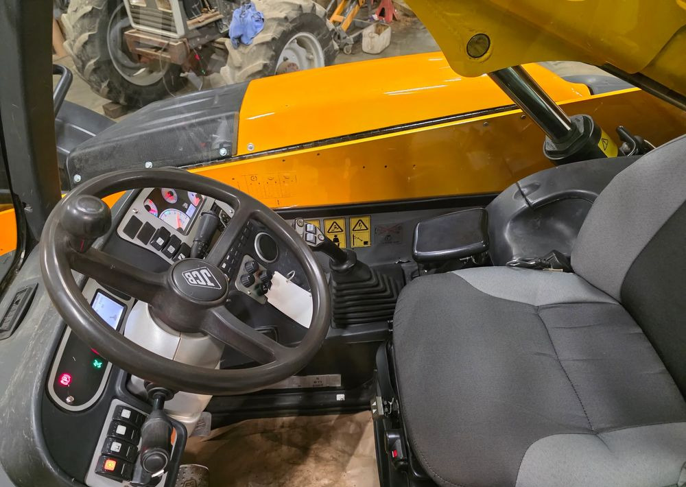JCB 531-700 - מפעיל טלסקופי: תמונה 4 JCB 531-700 - מפעיל טלסקופי: תמונה 4