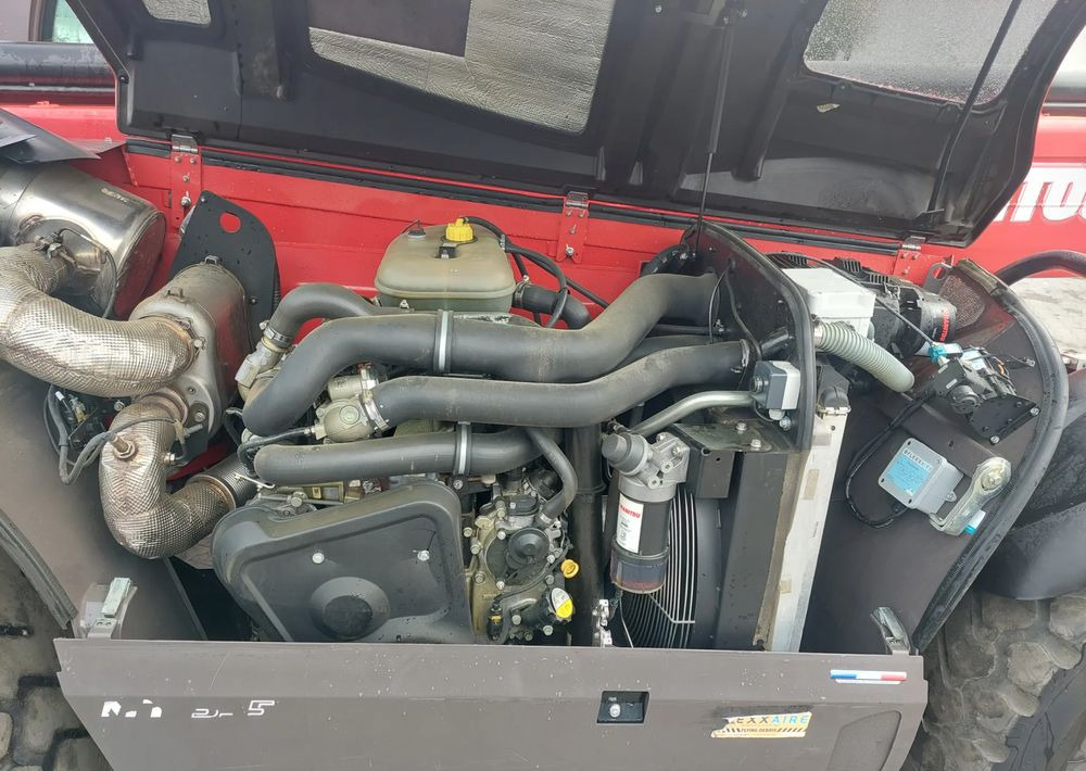 Manitou 1335 - מפעיל טלסקופי: תמונה 3 Manitou 1335 - מפעיל טלסקופי: תמונה 3