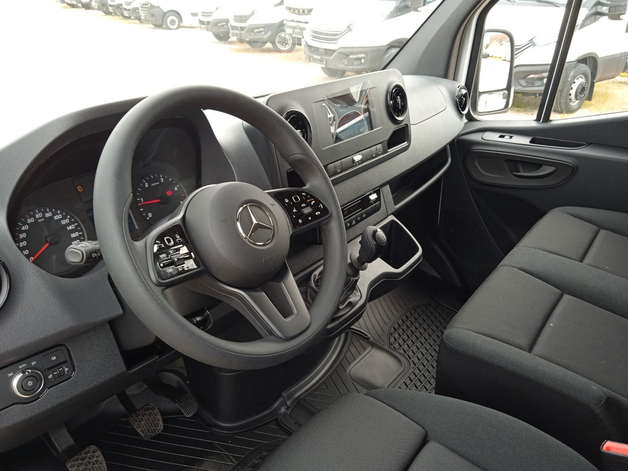 Mercedes-Benz 317 CDI Doka Pritsche - כלי רכב מסחרי במיטה שטוחה, כלי רכב מסחרי קומבי: תמונה 3 Mercedes-Benz 317 CDI Doka Pritsche - כלי רכב מסחרי במיטה שטוחה, כלי רכב מסחרי קומבי: תמונה 3