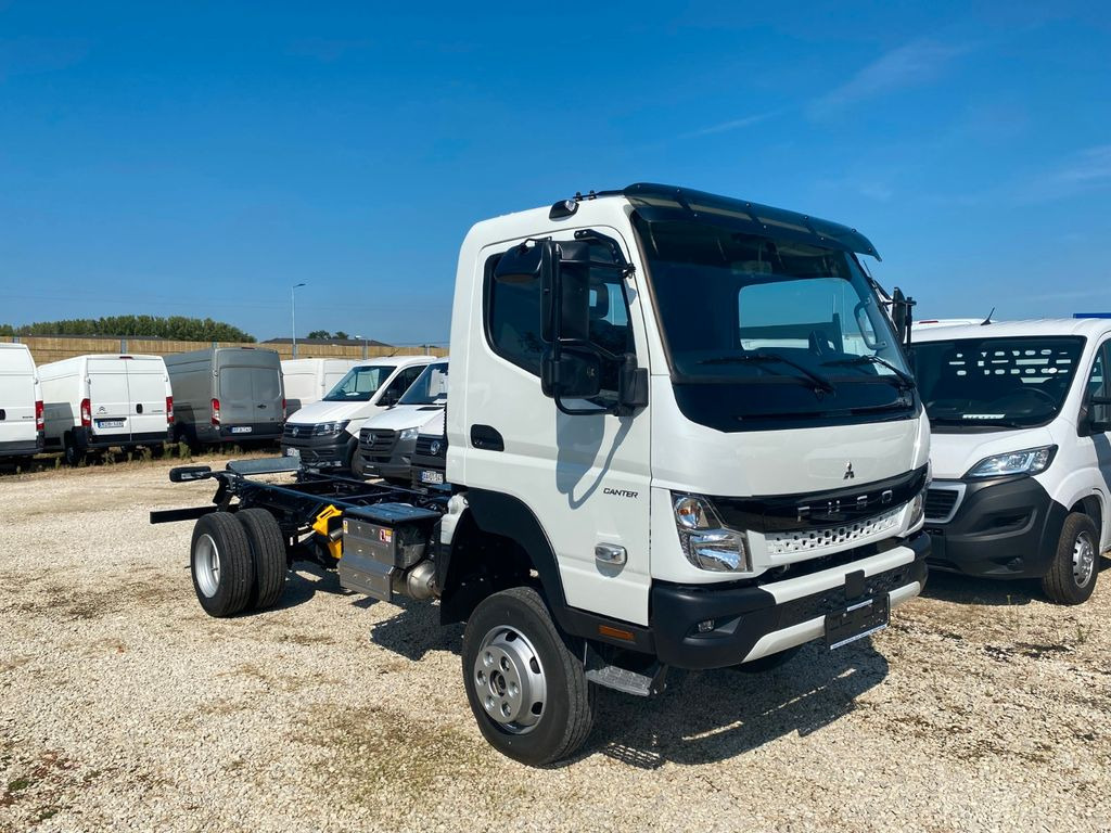 חָדָשׁ משאית עם שלדת תא, משאית מנוף Mitsubishi Canter FUSO 6C18 Fahrgestell 4WD 175Ps Sofort: תמונה 9