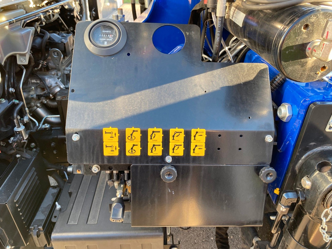 הַחכָּרָה  Mitsubishi FUSO CANTER 6C18 4WD PRITSCHE+PM 6522P KRAN Mitsubishi FUSO CANTER 6C18 4WD PRITSCHE+PM 6522P KRAN: תמונה 11