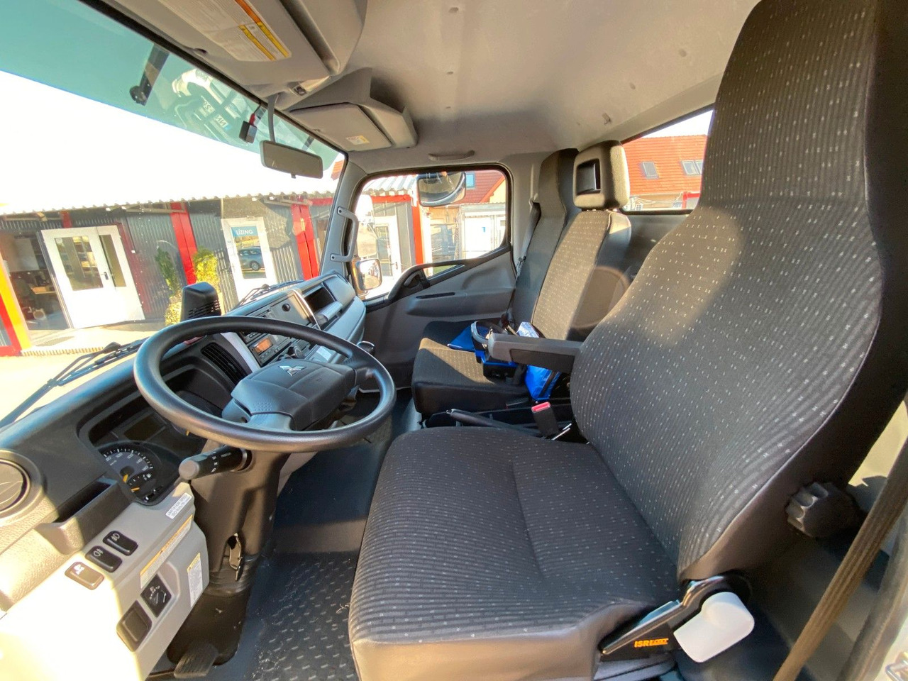 הַחכָּרָה  Mitsubishi FUSO CANTER 6C18 4WD PRITSCHE+PM 6522P KRAN Mitsubishi FUSO CANTER 6C18 4WD PRITSCHE+PM 6522P KRAN: תמונה 7