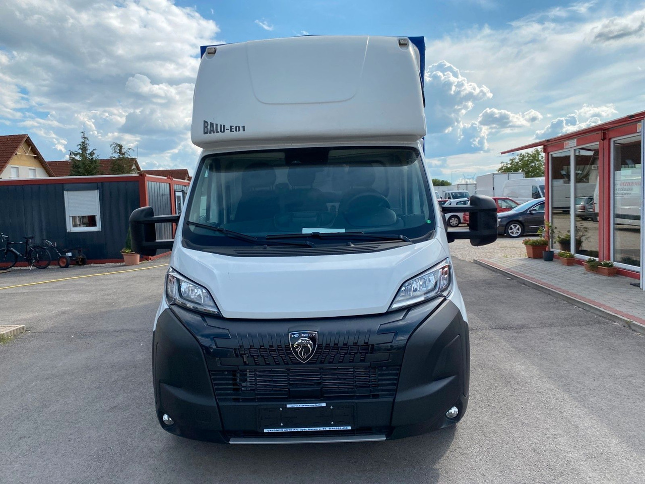 Peugeot BOXER CHC L4 HEAVY PRITSCHE+PLANE+SCHLAFKABINE - כלי רכב מסחרי עם וילונות צד: תמונה 2 Peugeot BOXER CHC L4 HEAVY PRITSCHE+PLANE+SCHLAFKABINE - כלי רכב מסחרי עם וילונות צד: תמונה 2