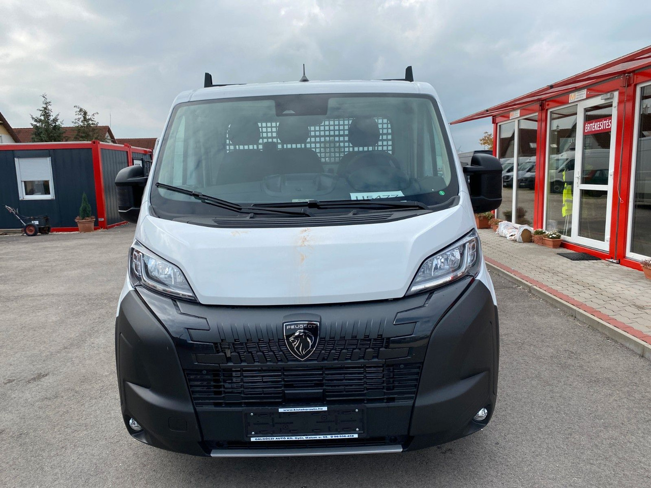 Peugeot BOXER CHC L4 HEAVY PRITSCHE+PLANE - כלי רכב מסחרי עם וילונות צד: תמונה 2 Peugeot BOXER CHC L4 HEAVY PRITSCHE+PLANE - כלי רכב מסחרי עם וילונות צד: תמונה 2