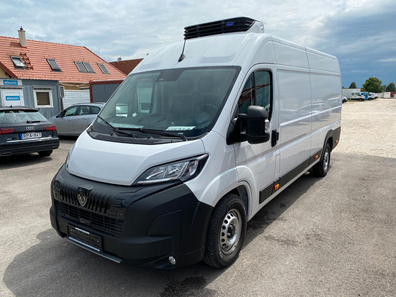 Peugeot Boxer Kasten Hochraum 435 L4H2 BlueHDi 140 Peugeot Boxer Kühlkasten 435 L4H2 BlueHDi 140 - כלי רכב מסחרי עם לוח: תמונה 1 Peugeot Boxer Kasten Hochraum 435 L4H2 BlueHDi 140 Peugeot Boxer Kühlkasten 435 L4H2 BlueHDi 140 - כלי רכב מסחרי עם לוח: תמונה 1