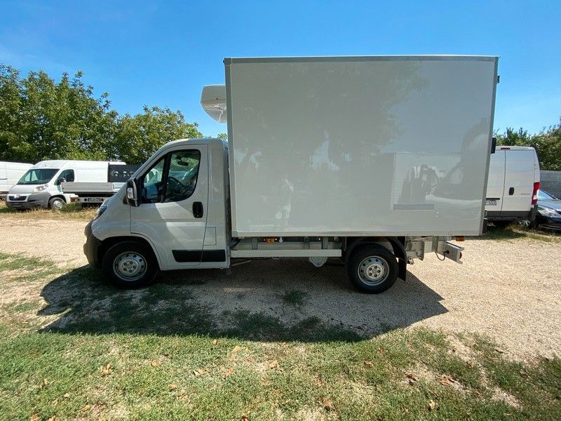 Peugeot Boxer L2 Heavy Kühlkoffer Peugeot Boxer L2 Heavy Kühlkoffer - כלי רכב מסחרי לקירור: תמונה 2 Peugeot Boxer L2 Heavy Kühlkoffer Peugeot Boxer L2 Heavy Kühlkoffer - כלי רכב מסחרי לקירור: תמונה 2