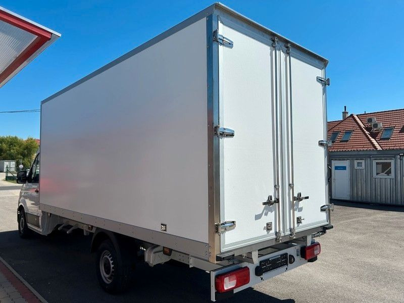 Volkswagen Crafter Koffer - כלי רכב מסחרי עם תיבה: תמונה 2 Volkswagen Crafter Koffer - כלי רכב מסחרי עם תיבה: תמונה 2