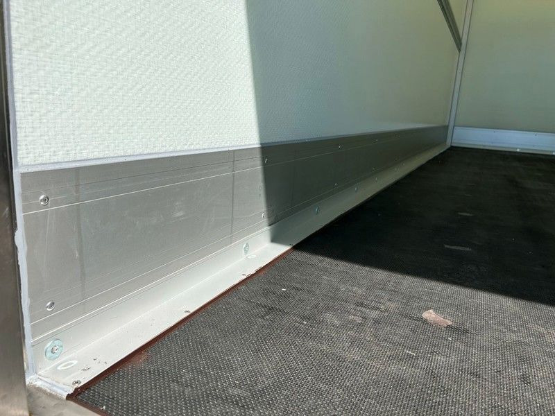 Volkswagen Crafter Koffer - כלי רכב מסחרי עם תיבה: תמונה 3 Volkswagen Crafter Koffer - כלי רכב מסחרי עם תיבה: תמונה 3