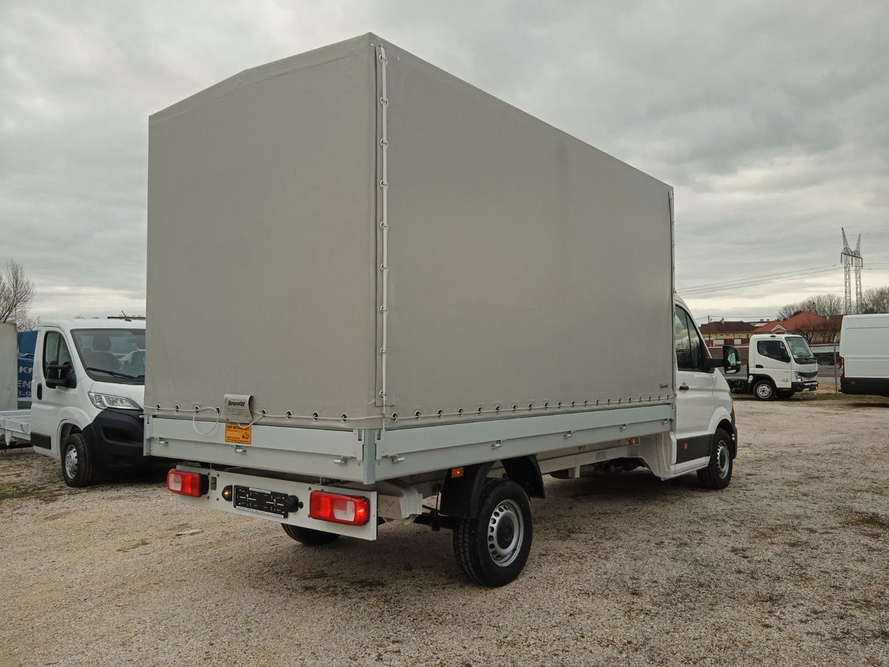 Volkswagen Crafter L4 Pritsche und Plane 140Ps SOFORT - כלי רכב מסחרי עם וילונות צד: תמונה 4 Volkswagen Crafter L4 Pritsche und Plane 140Ps SOFORT - כלי רכב מסחרי עם וילונות צד: תמונה 4