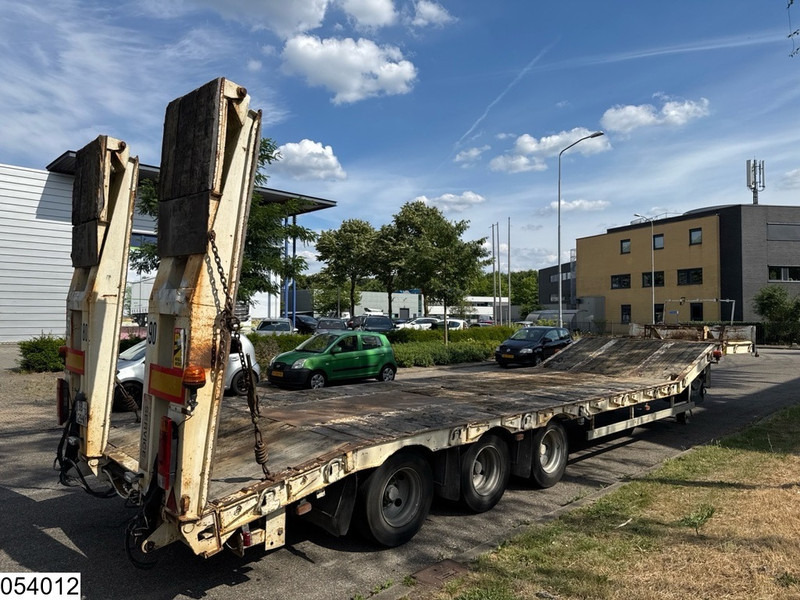 ACTM Lowbed 38.000 KG, Steel suspension - סמיטריילר עם מטען נמוך: תמונה 3 ACTM Lowbed 38.000 KG, Steel suspension - סמיטריילר עם מטען נמוך: תמונה 3