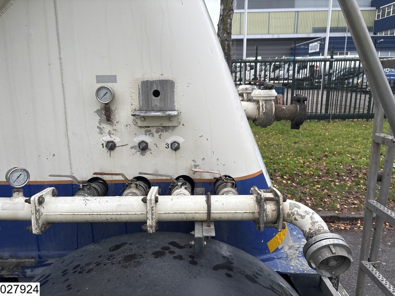 Feldbinder Silo 40.000 Liter - סמיטריילר מכל: תמונה 3 Feldbinder Silo 40.000 Liter - סמיטריילר מכל: תמונה 3