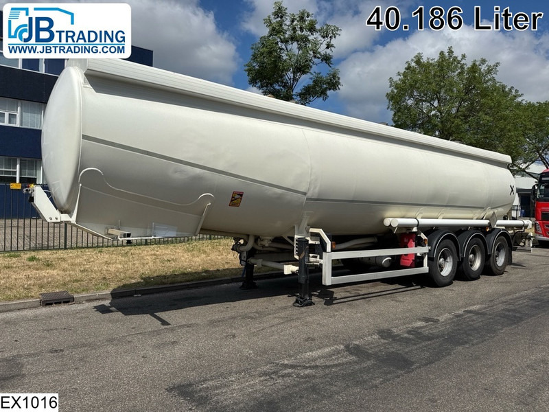 GENERAL TRAILERS Fuel 40.186 Liter, 7 Comp. - סמיטריילר מכל: תמונה 1 GENERAL TRAILERS Fuel 40.186 Liter, 7 Comp. - סמיטריילר מכל: תמונה 1